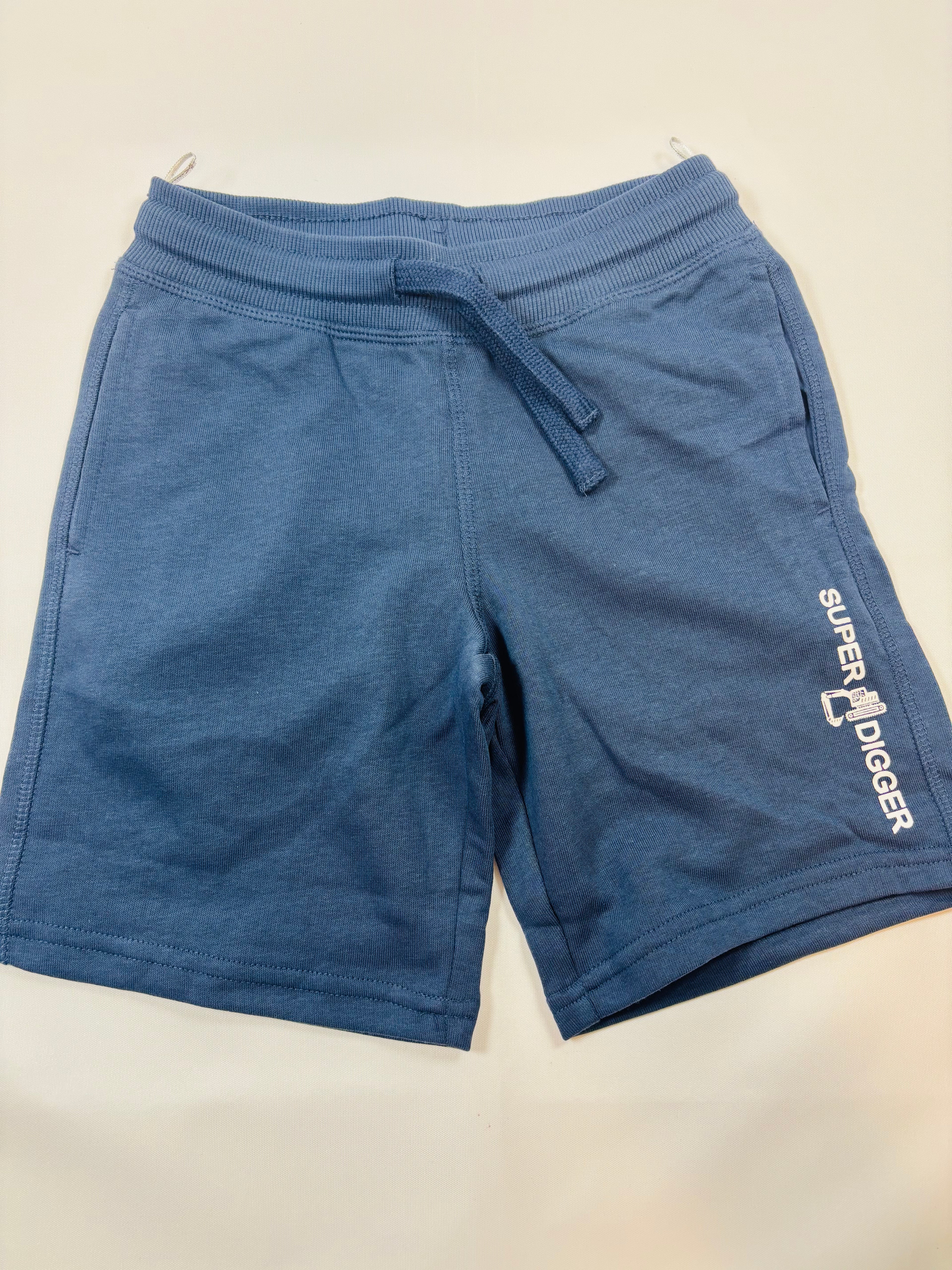 Short motif Super Digger – Bleu foncé 116 (C&A)