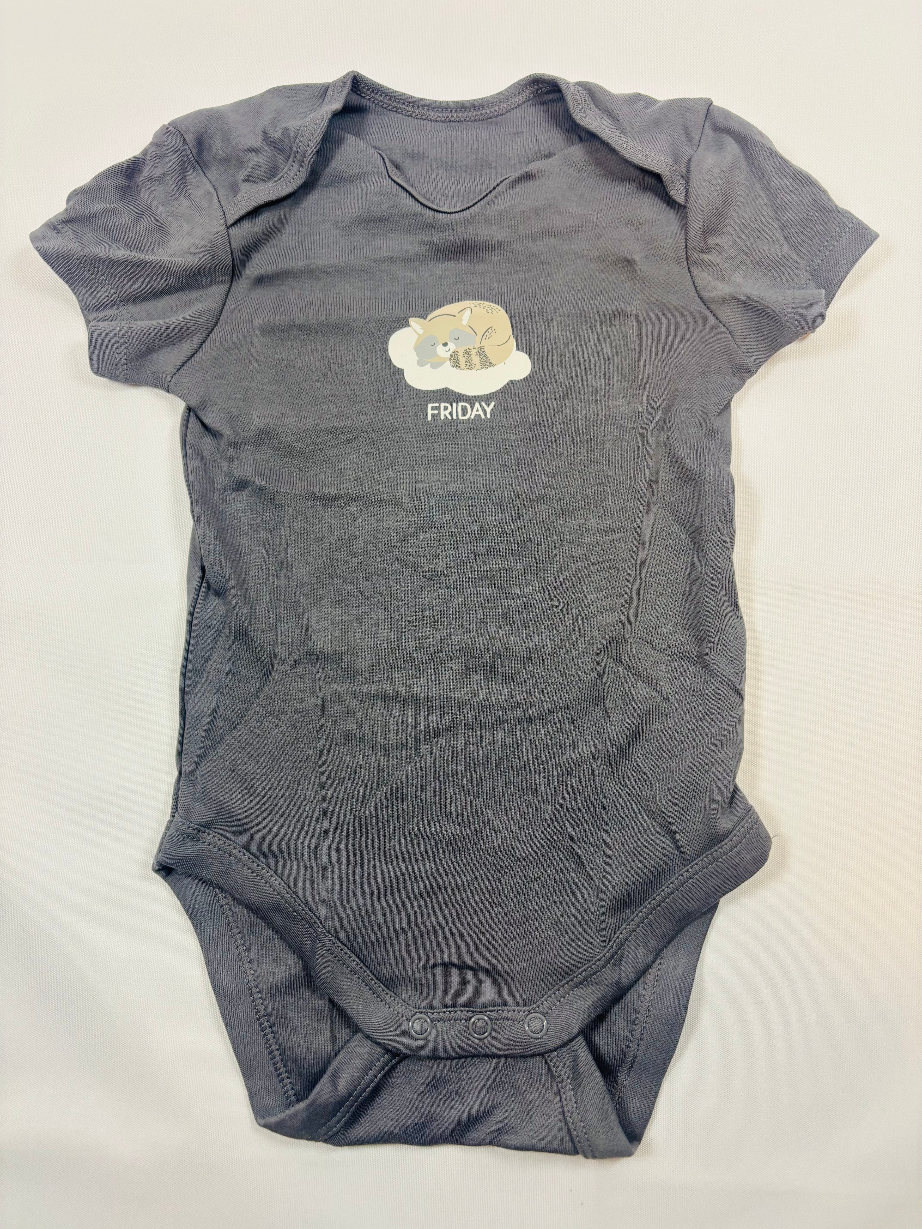 Body manches courtes gris motif animal qui dort – C&A – Unisexe taille 86