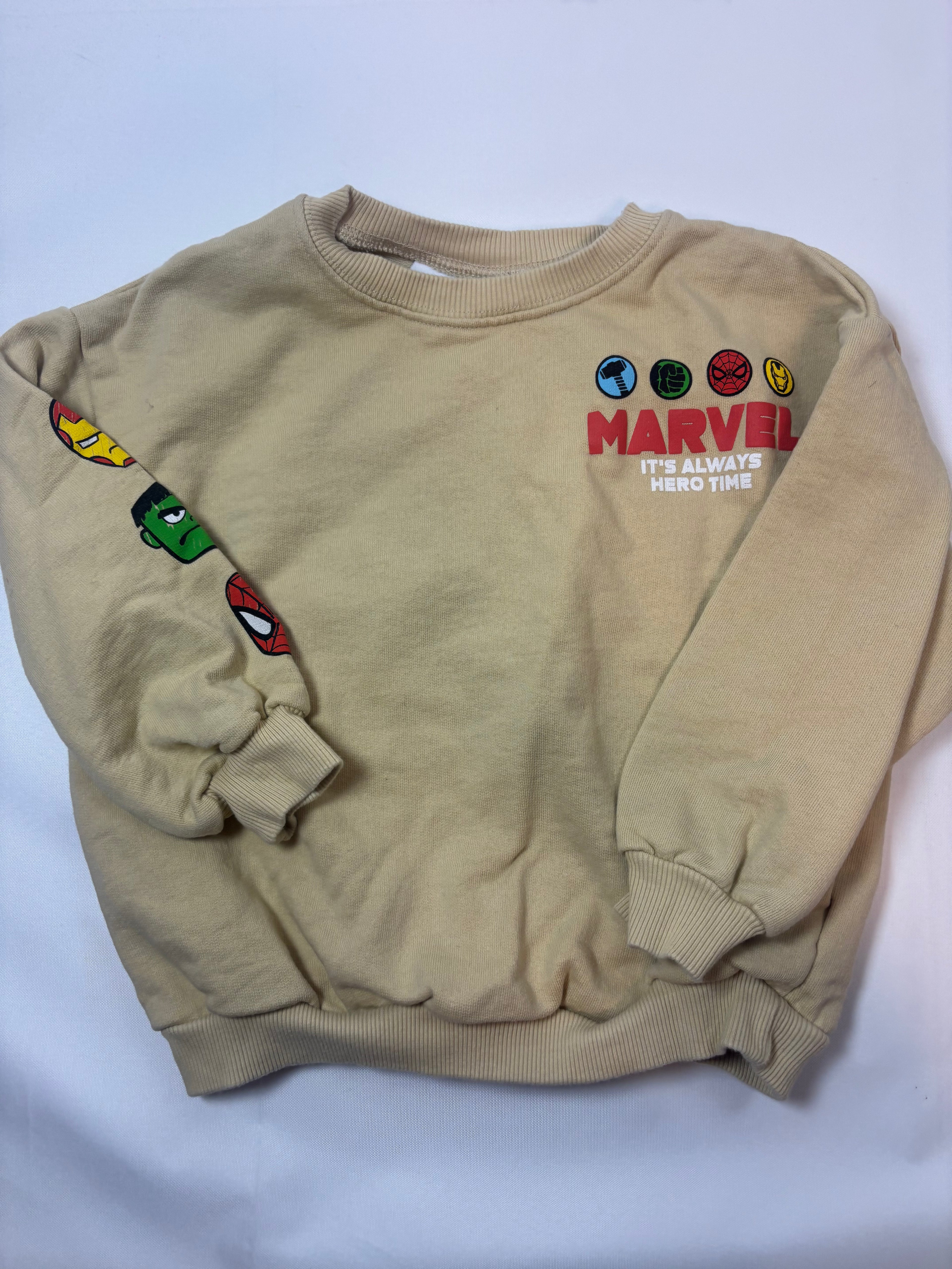 Pull beige motif Marvel – Zara – Garçon 104