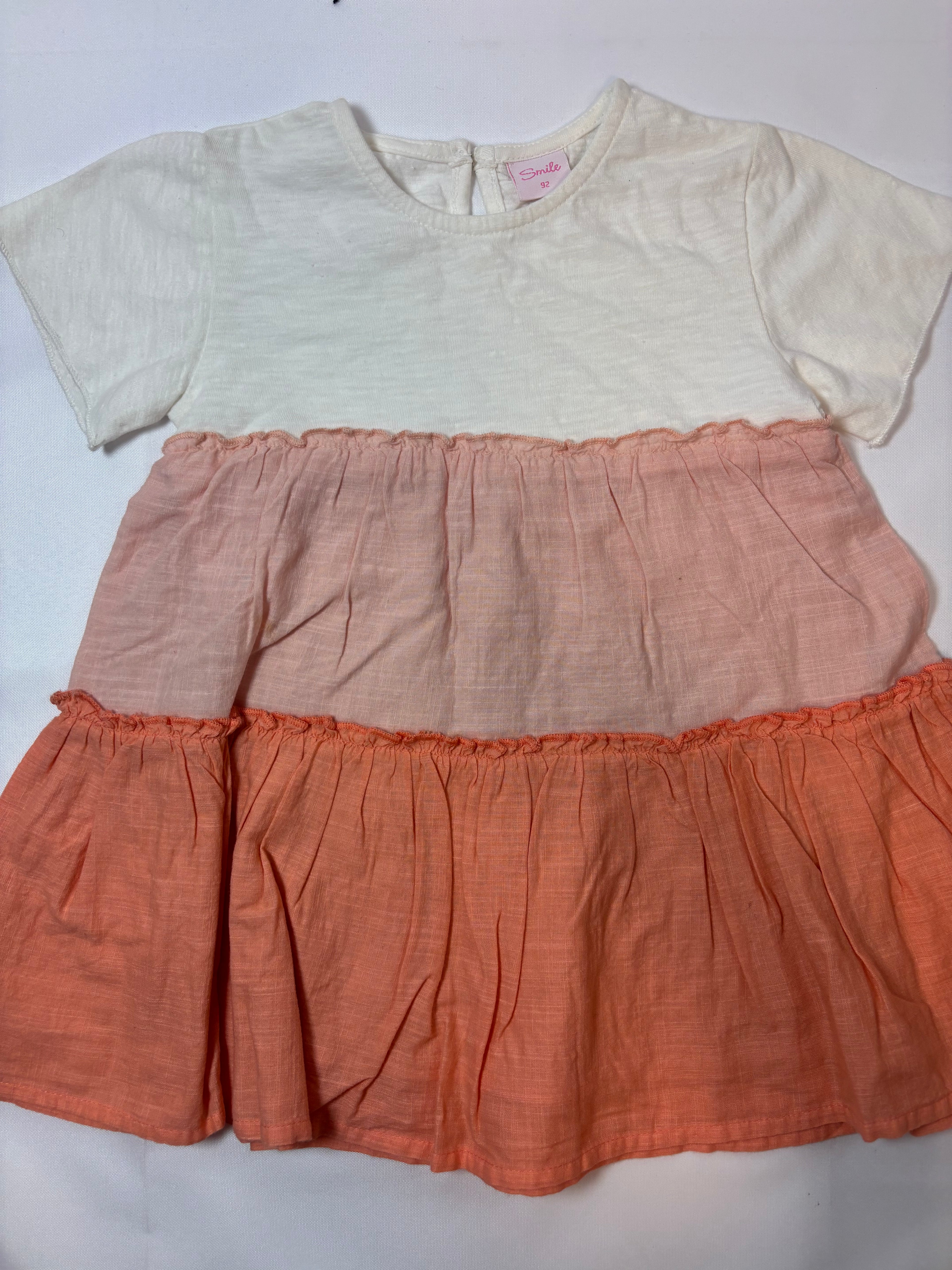 Robe blanche et rose – Smile