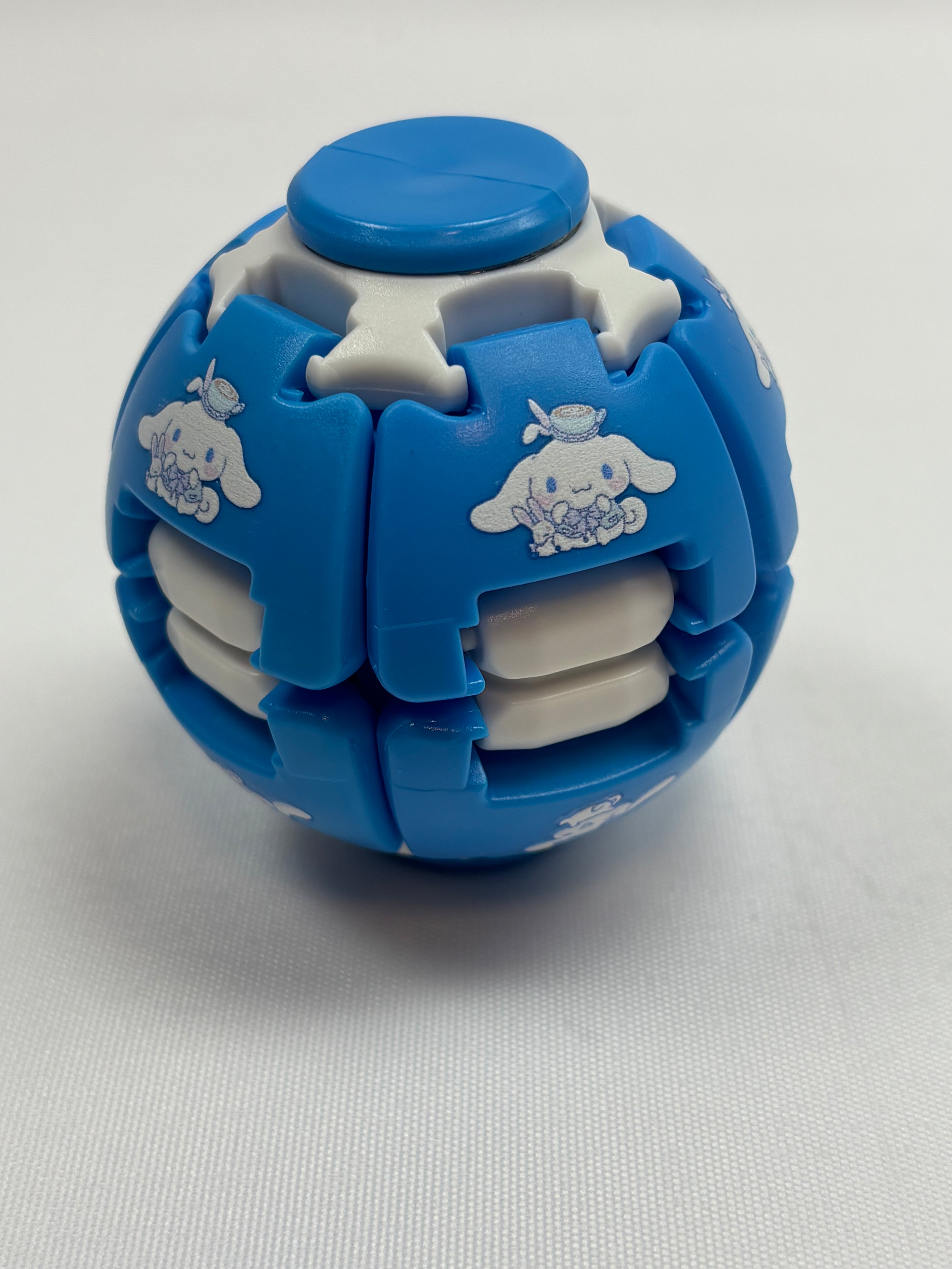 Fidget ball bleu uni Sanrio