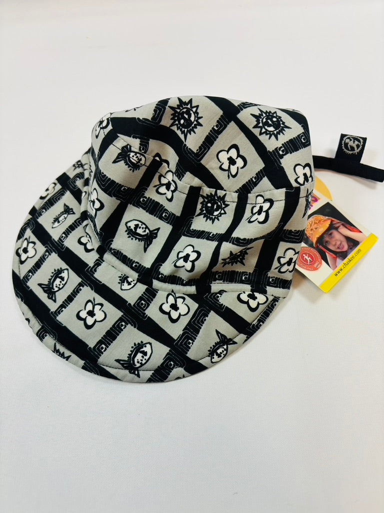 Casquette motif fleur fille taille 52