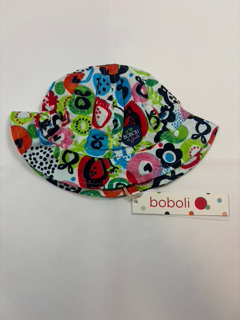 Chapeau blanc motifs fleurs et fraises – Boboli