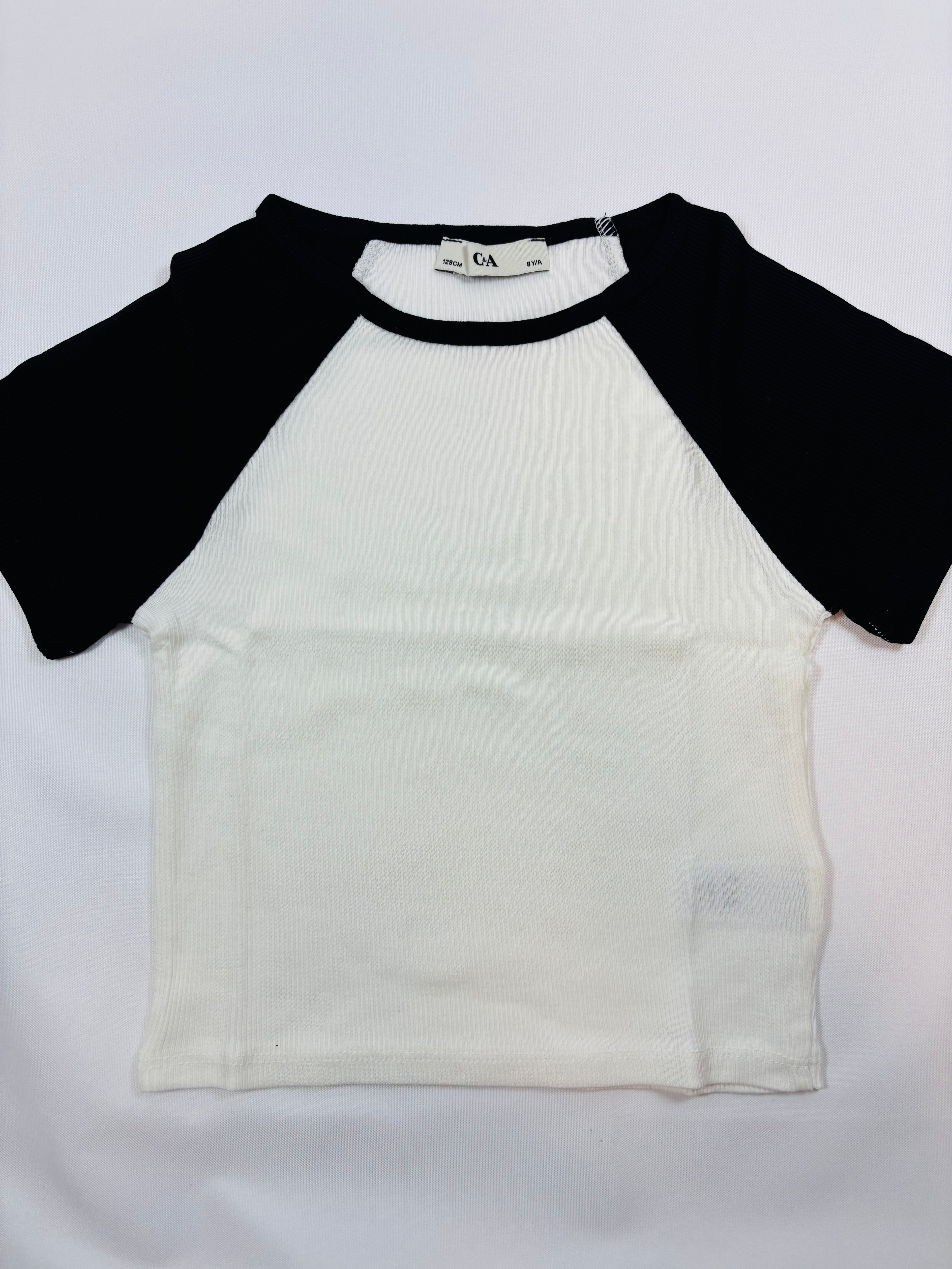 T-shirt C&A — Fille taille 128, noir et blanc