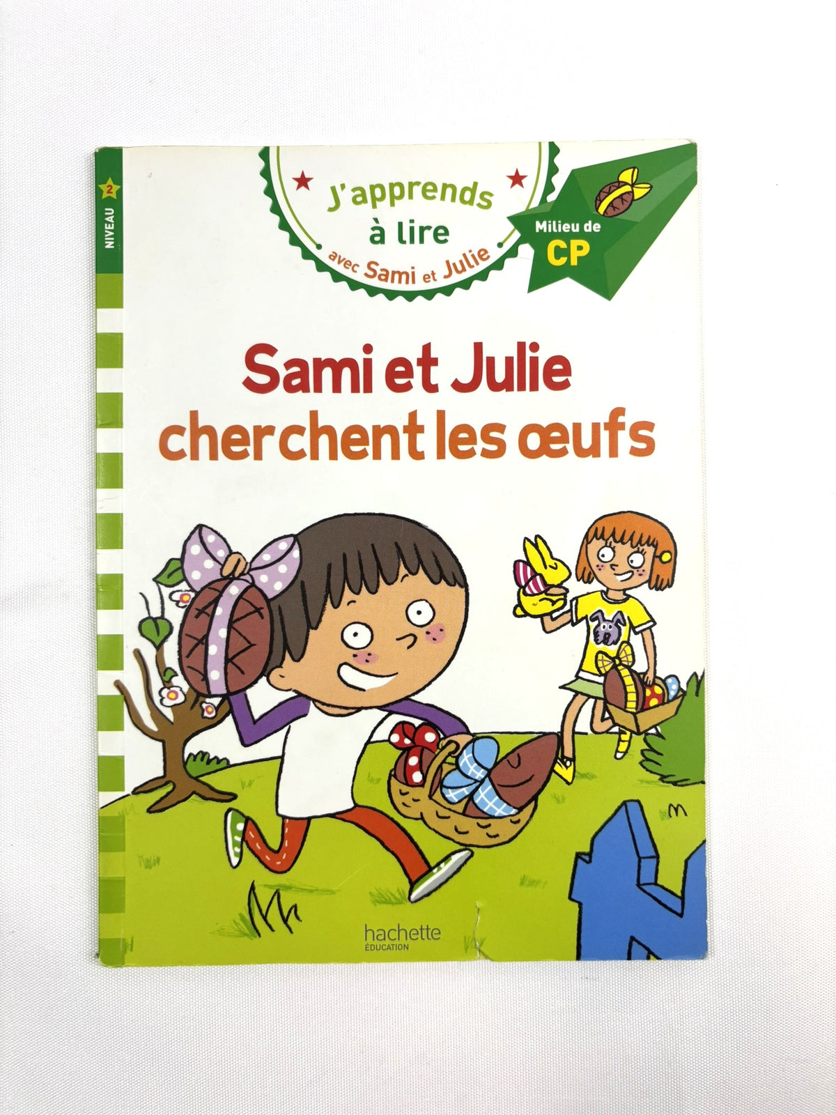 Sami et Julie cherchent les oeufs – Hachette
